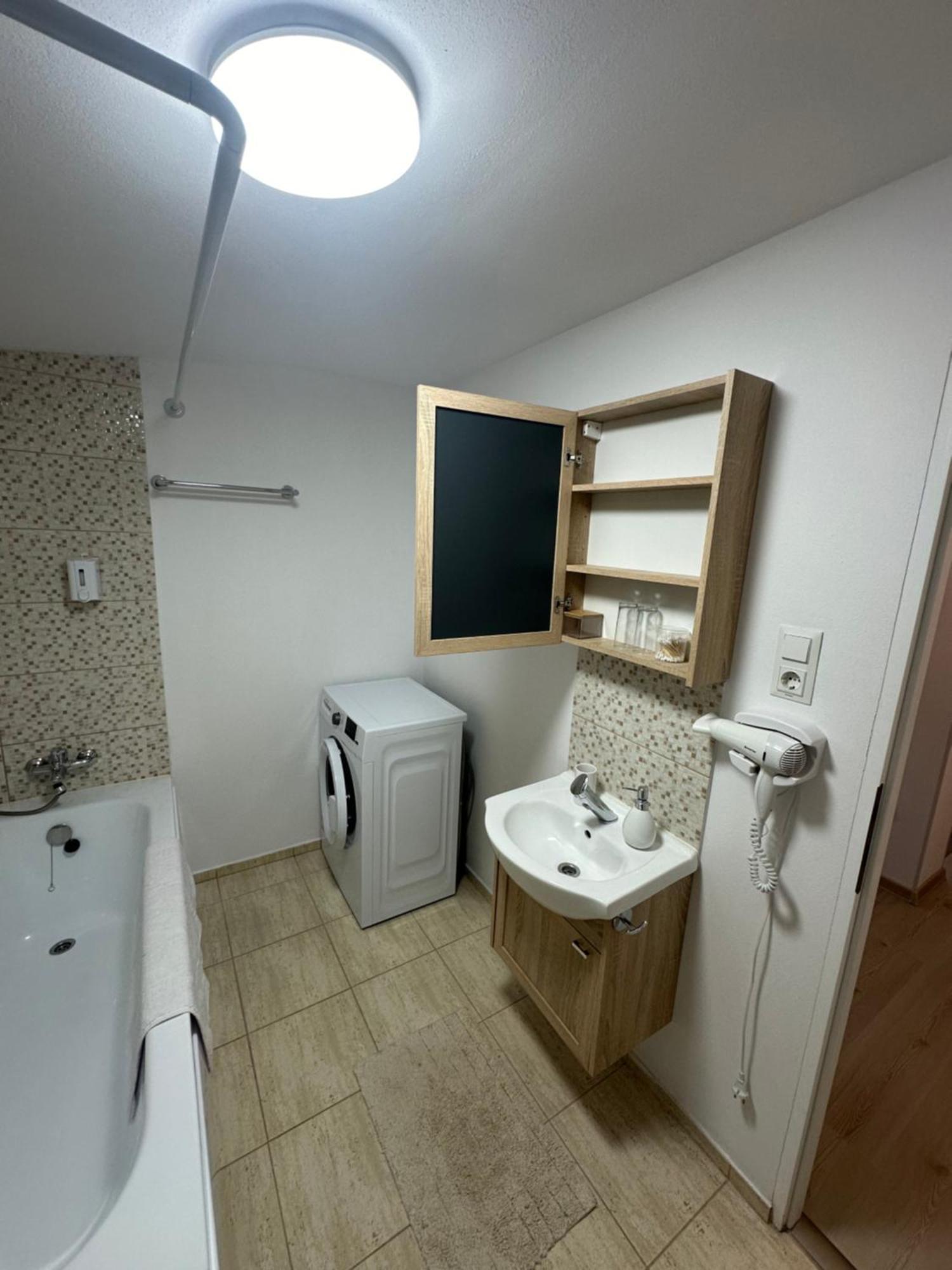 Jokai Apartments Nr7, Code Entry Sfântu-Gheorghe Zewnętrze zdjęcie